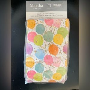 Martha stewart birthday snack bags with seals 25 bags 8x5 inches